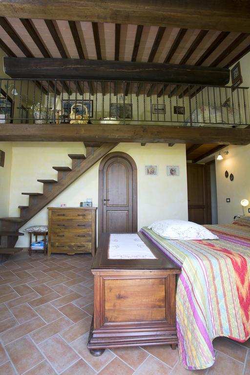 Casa Sandro A Podere Pascianella Βίλα Castelmuzio Δωμάτιο φωτογραφία