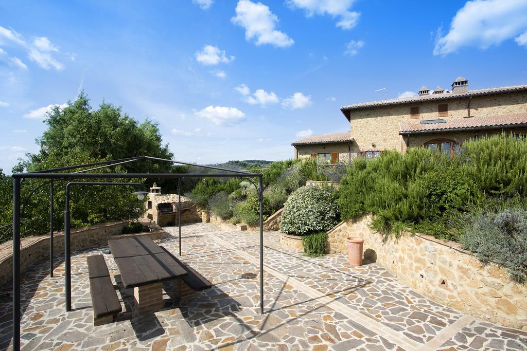 Casa Sandro A Podere Pascianella Βίλα Castelmuzio Δωμάτιο φωτογραφία