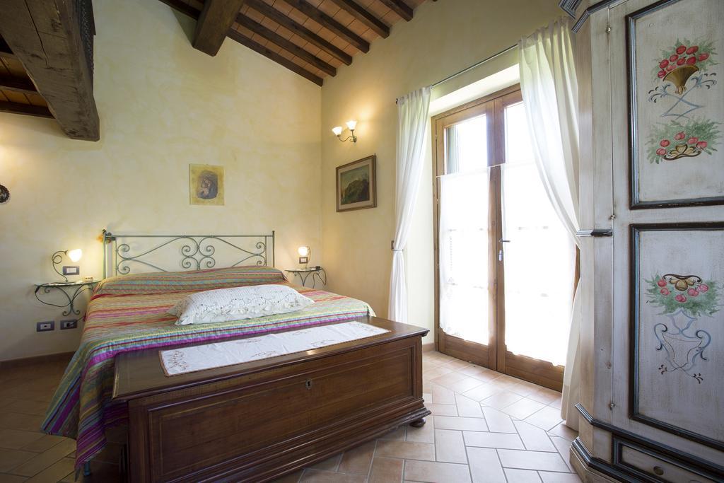 Casa Sandro A Podere Pascianella Βίλα Castelmuzio Δωμάτιο φωτογραφία